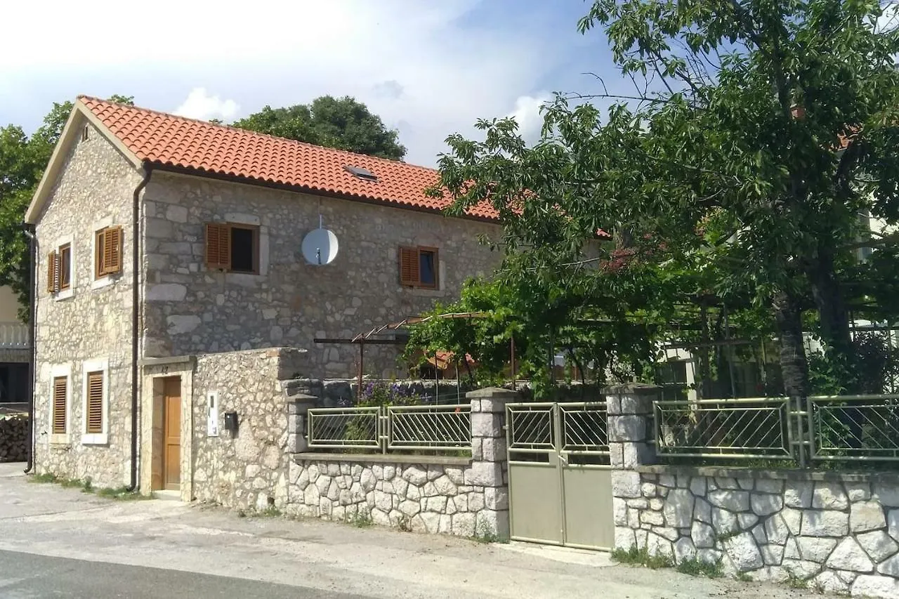 Willa Ferienhaus Vinodol In Bribir, Bei Novi Vinodolski - Crikvenica Bribir  Dom wakacyjny Bribir (Primorje-Gorski Kotar)